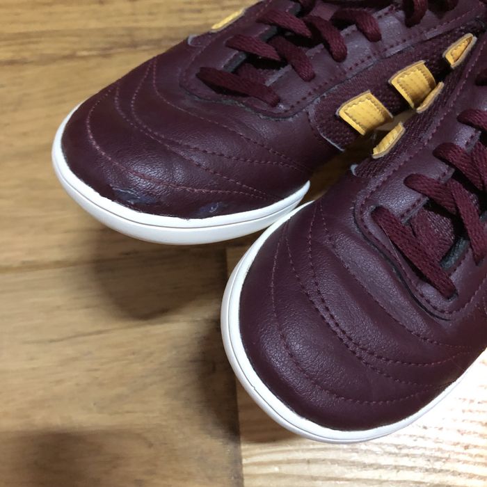 Halówki Adidas FR 35