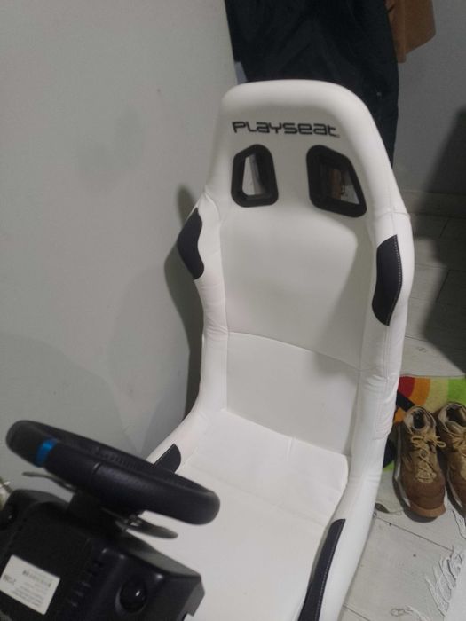 Cockpit playseat branca mais g29