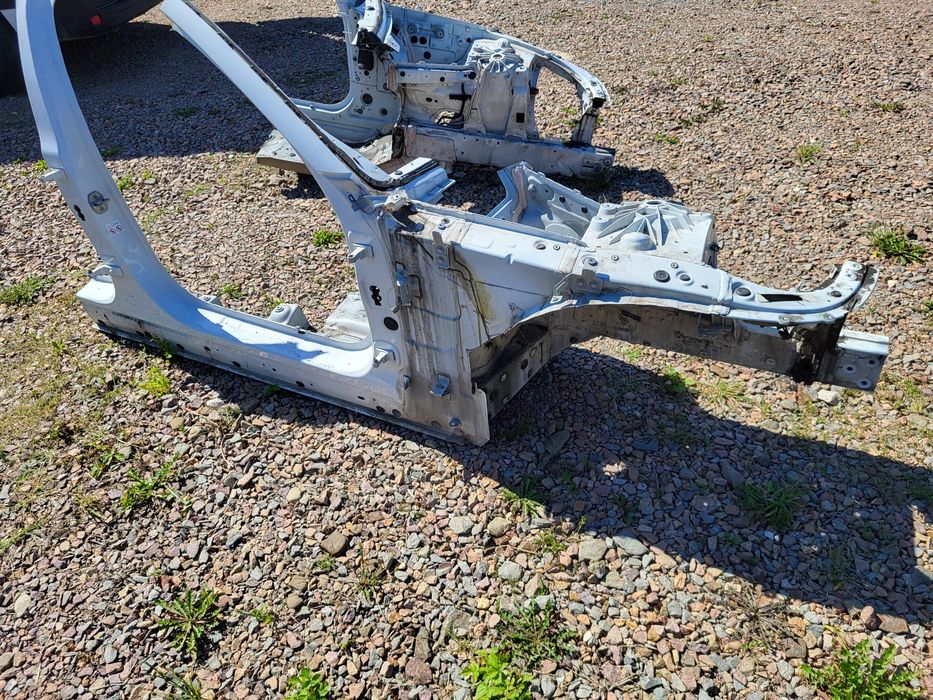 Podłużnica Boczek Próg Prawy BMW 5 m5 f90 G30 G31 Ćwiartka