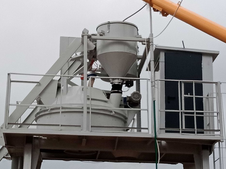 Betoniarnia węzeł betoniarski 1 m zarobu