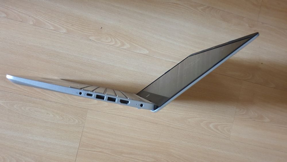 Portatil HP modelo 14s-fq0003np