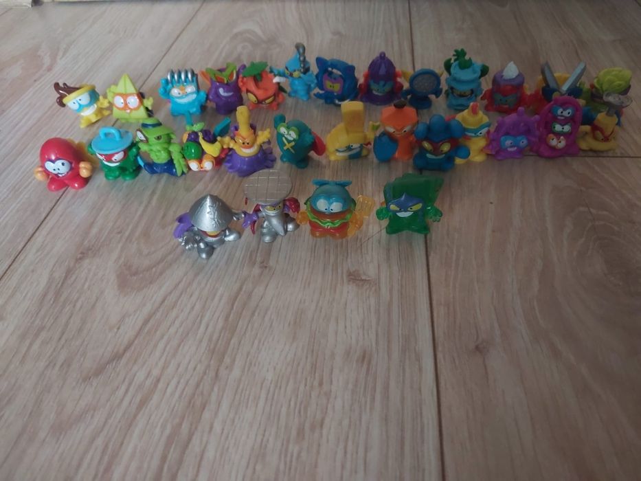 Sprzedam figurki super Zings