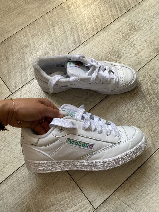 Reebok Beams  ( 42 p ) 27.5 cm