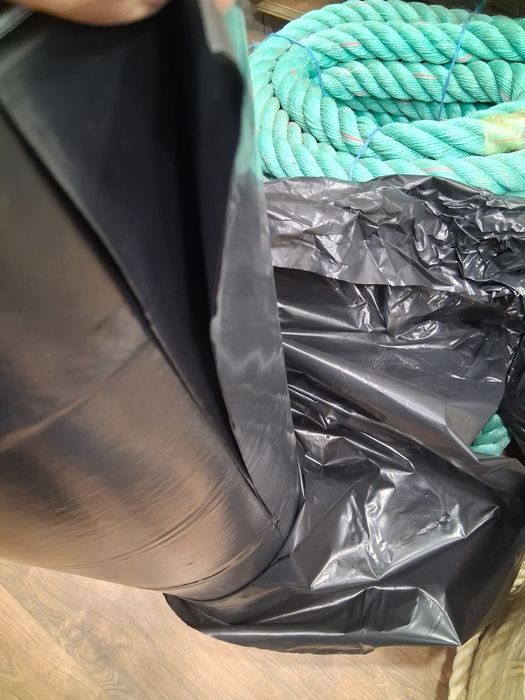 Plastico em manga preta 4m