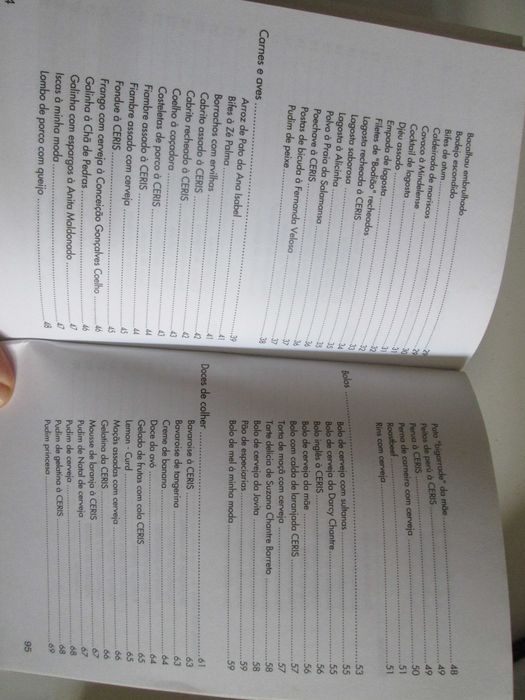 Na Cozinha Caboverdiana com Ceris, Maria de Lourdes Chantre