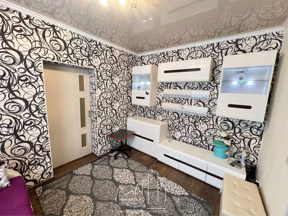 Продам частину будинка, з ремонтом, в Старому Місті!