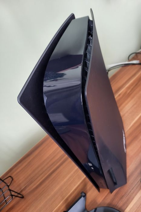 Konsola Playstation 5  Spiderman