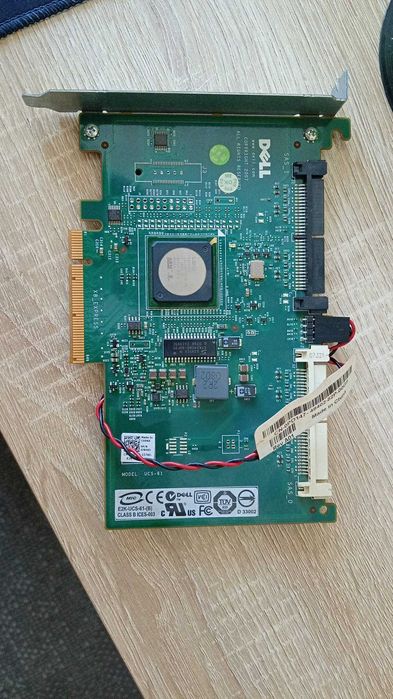 Dell SAS 5/iR PCIe x8 LSI 1068E Controller do Precision T3400 T5400 PowerEdge