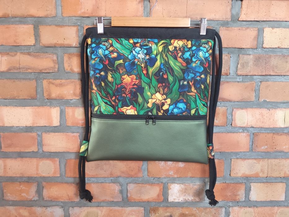 Workoplecak irysy NOWY