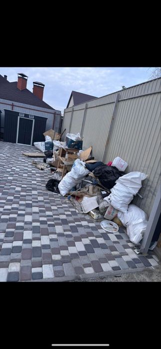 Ввивіз будівельного та іншого сміття, мотлоху, вікон, меблів,