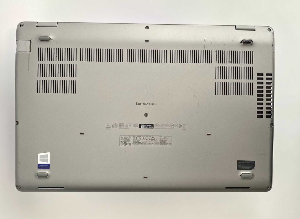 Б/У Ноутбук Dell Latitude 5511 15.6" i5-10300H / 8GB / SSD 256GB