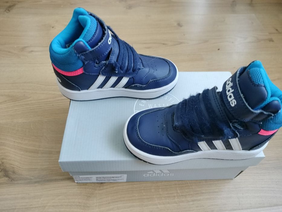 Buty chłopięce Adidas r. 27
