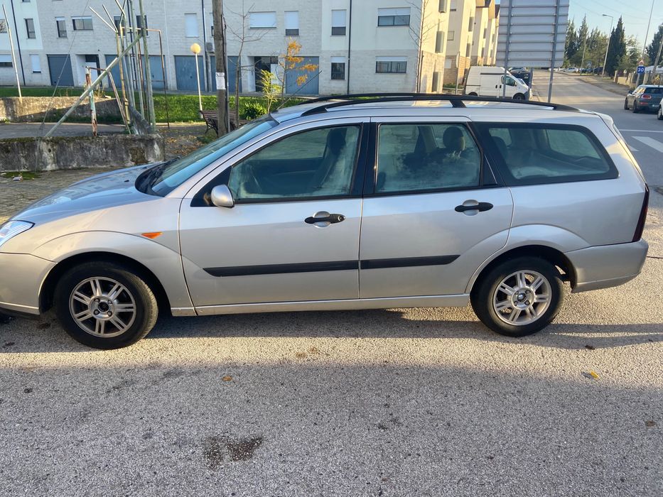 Carrinha Ford focus 2001.