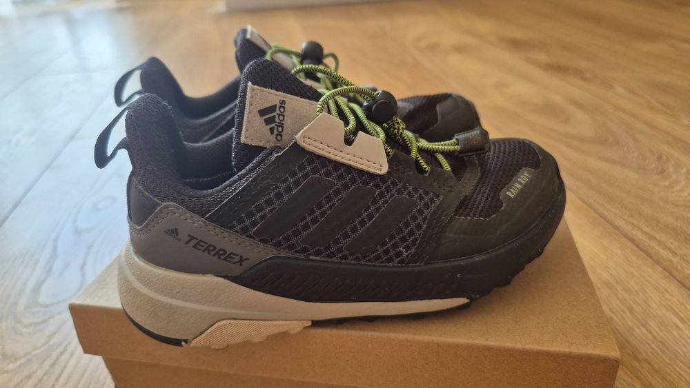 Buty Adidas Terrex rozm. 29
