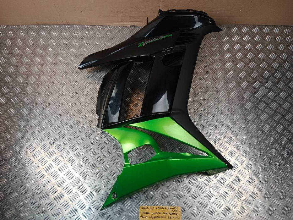 Kawasaki Z1000 SX Prawa Owiewka Bok Prawy Pług Prawe Wypełnienie 10-16