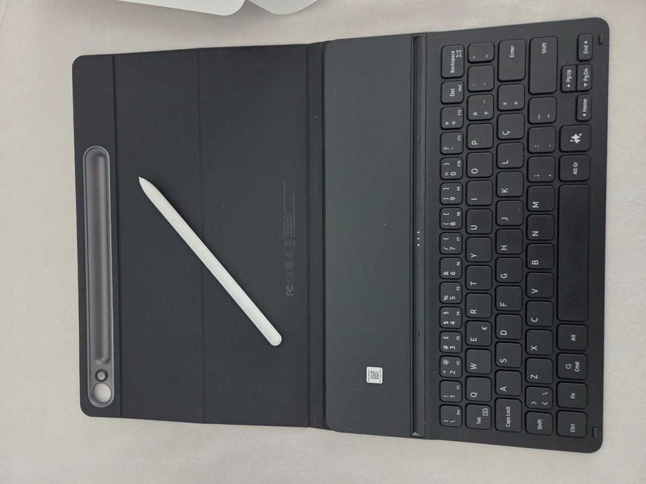 NOVO Samsung Galaxy S25 + Galaxy Tab S10 FE + Capa com teclado