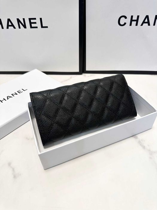 Carteira Chanel Cowhide Bifold