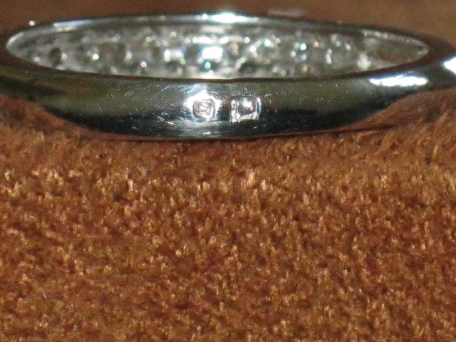 Anel Prata Maciça de Lei 925`/.. C/Contraste