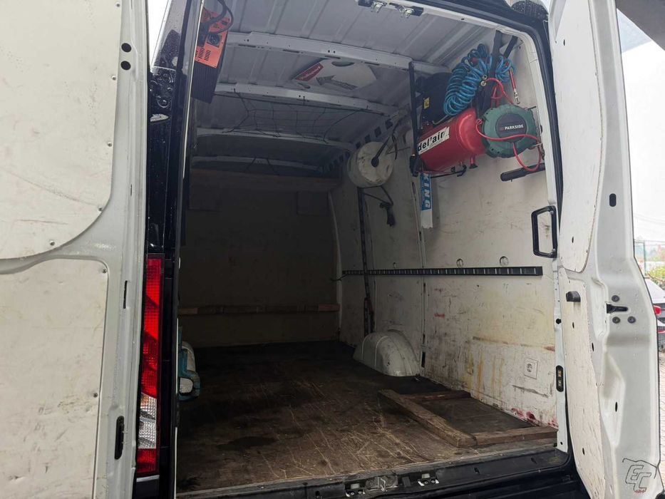 IVECO DAILY 35-180