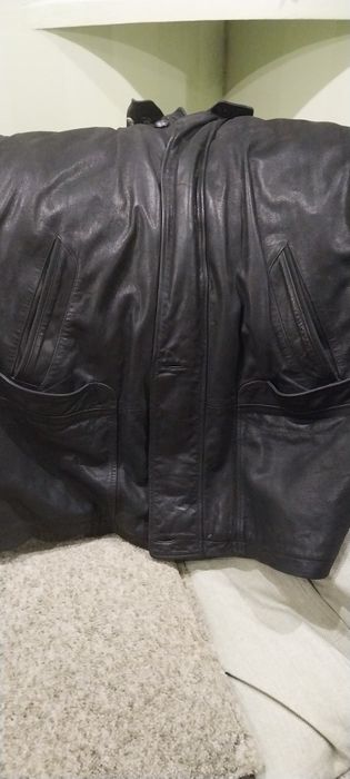 Мужская кожаная куртка