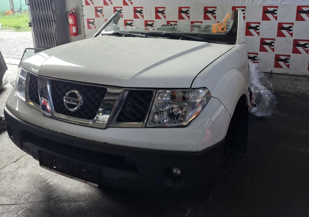 Frente Completa Nissan Navara 2.5 DCi 4X4 2009 #E14