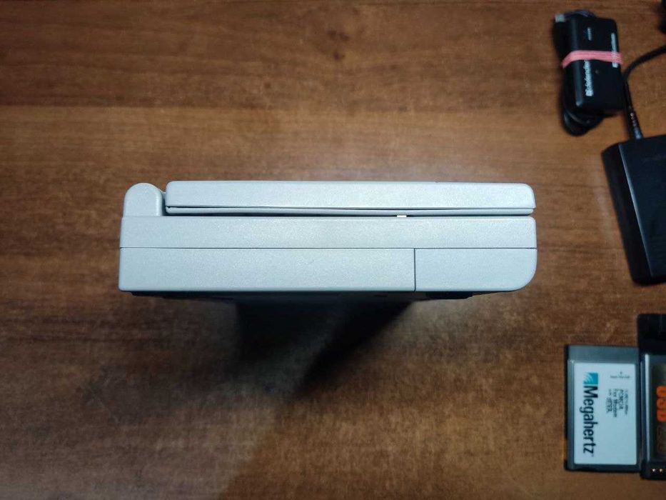 Toshiba Libretto 110CT 1998 року Windows 98