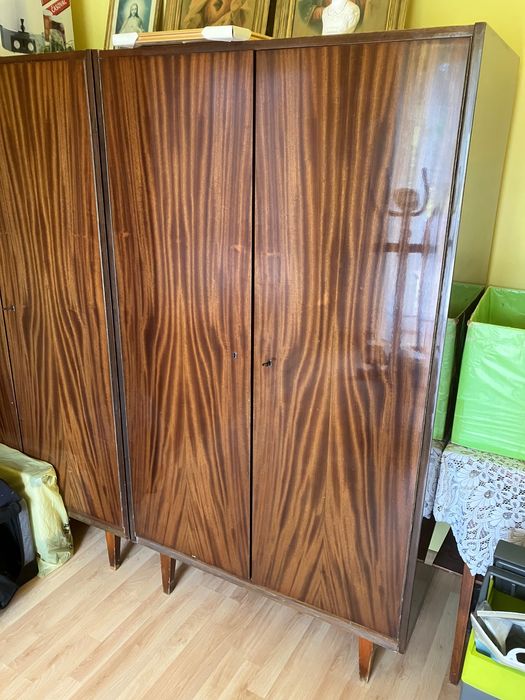 2 szafy z PRL lata 60-te i dwa stoliki