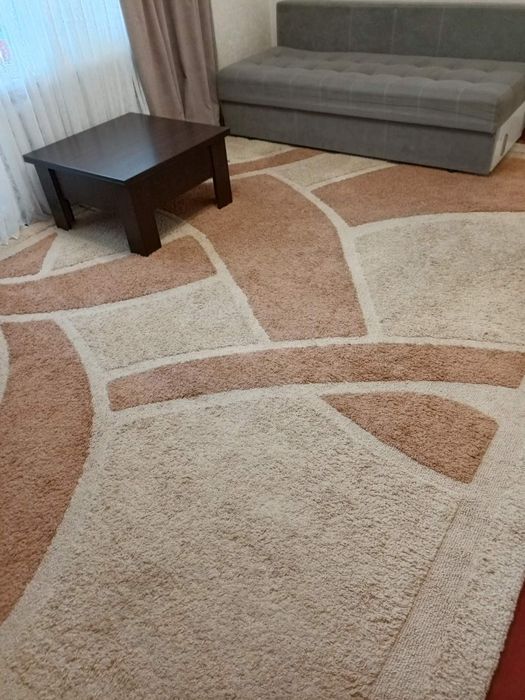 Продам Килим на підлогу