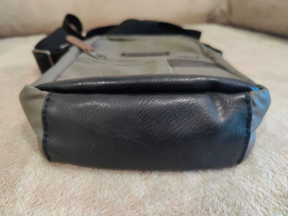 Mala tiracolo Pepe Jeans em excelente estado 20x23 cm