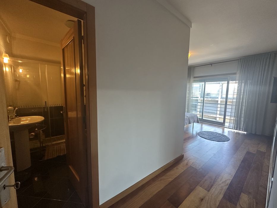 Quarto para arrendar
