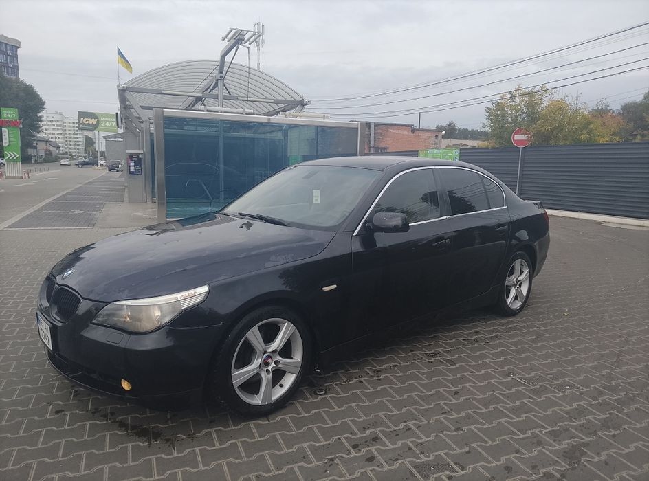продам Бмв е60 525