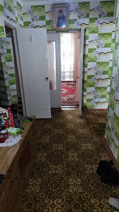 Продаж квартири с. Грозино