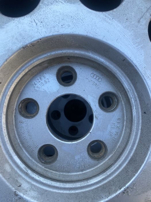 Комплект дисков ауди 5/100 с резиной 195/60/15