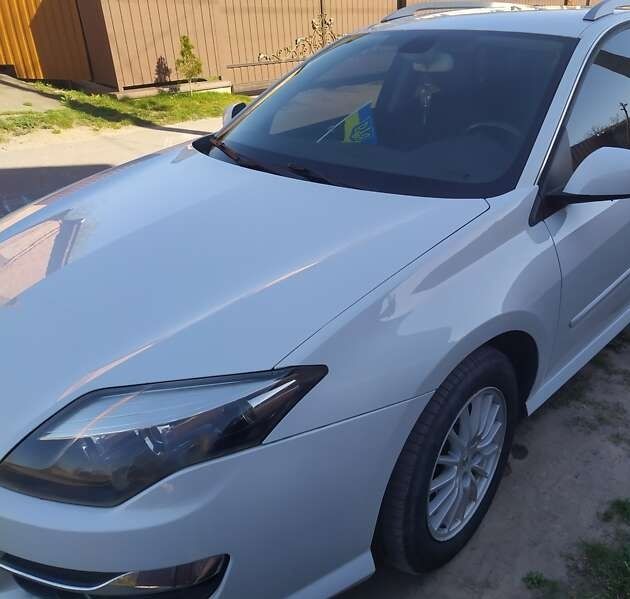 Renault Laguna 2011 року, дизель 1.5 DCI