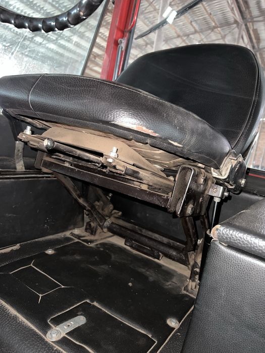 Польське Сидіня для трактора мтз