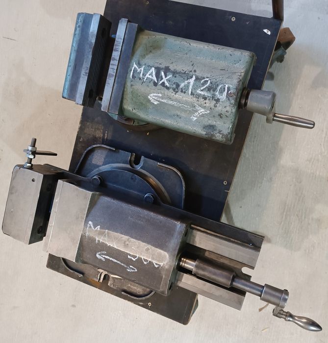 Sprzedam imadła w bardzo dobrym stanie, 2 sztuki.