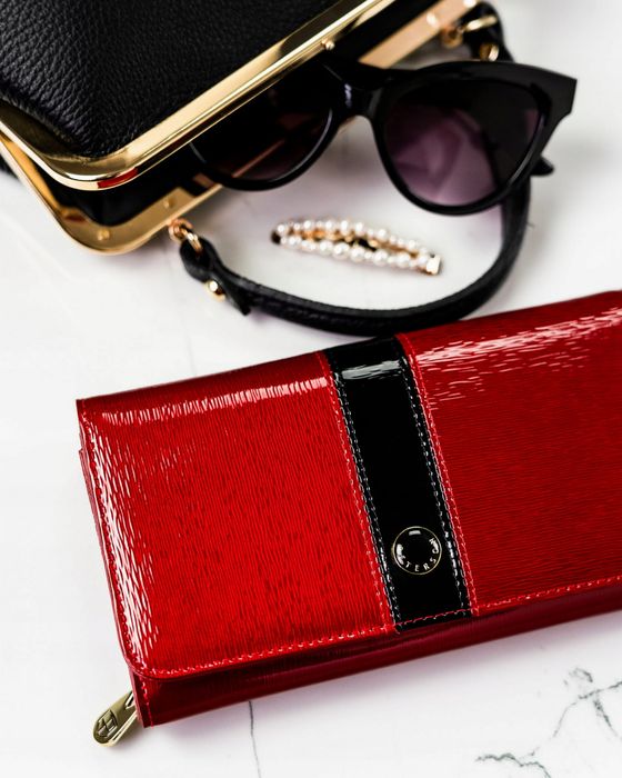 PETERSON portfel damski skórzany elegancki lakierowany P193 czerwony