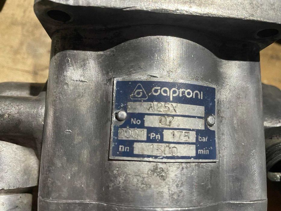Продам насос Caproni A25X ,насос A9X1A1.