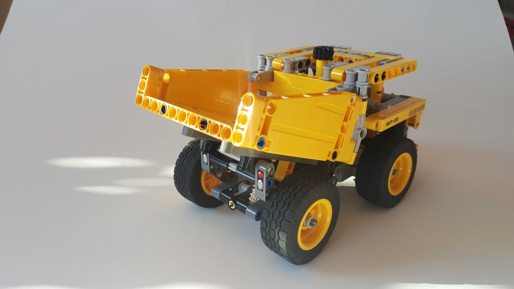 LEGO TECHNIC 42035      2 w jednym - Ciężarówka , Spychacz  Instrukcja