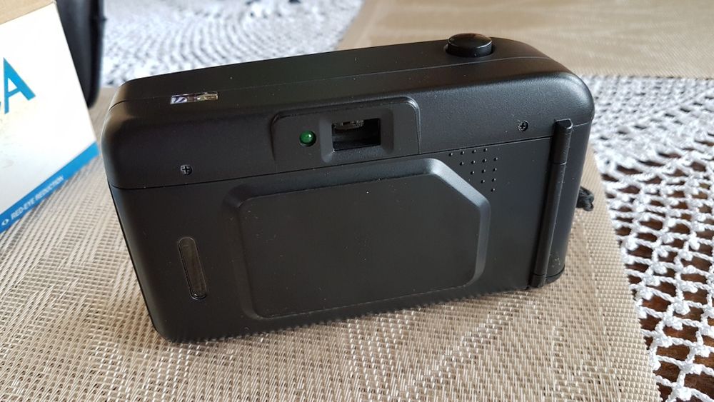 Aparat fotograficzny analog kompakt