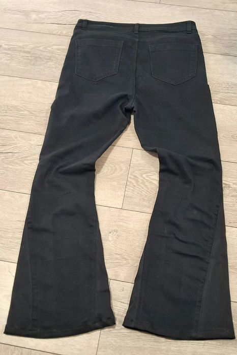 Клеш джинсы flared