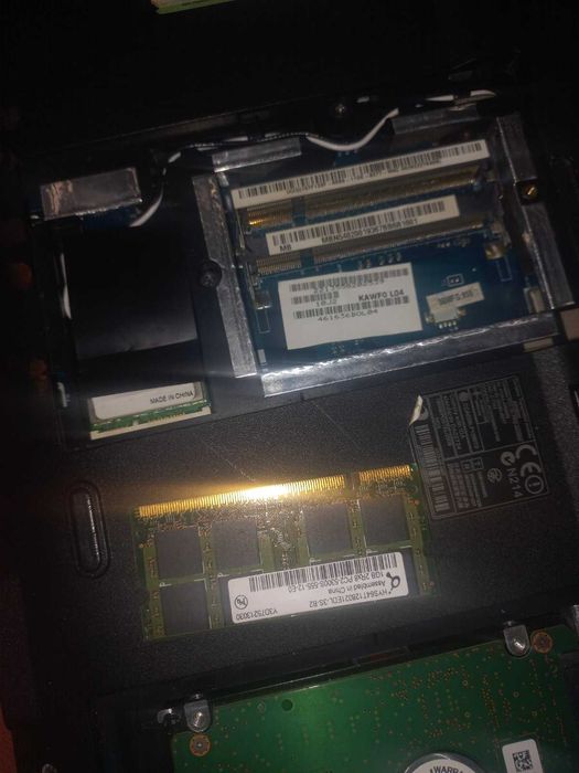 Ноутбук eMachines E525 serias