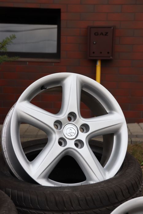 Felgi aluminiowe 17" 5X114,3 Toyota Avensis II T25, Corolla, Verso, Prius, Rav4
