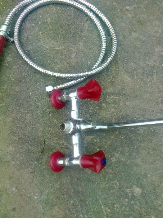 Sprzedam baterię wannową scienną