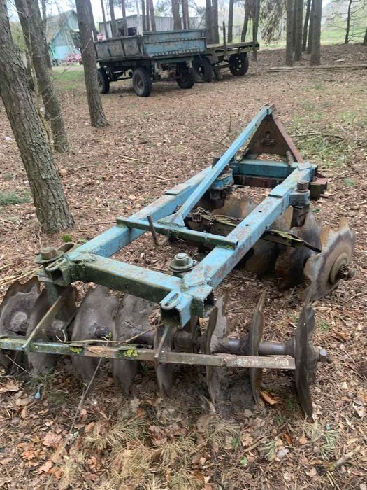 Продам комбайн mf186 диски до МТЗ щось і до преса