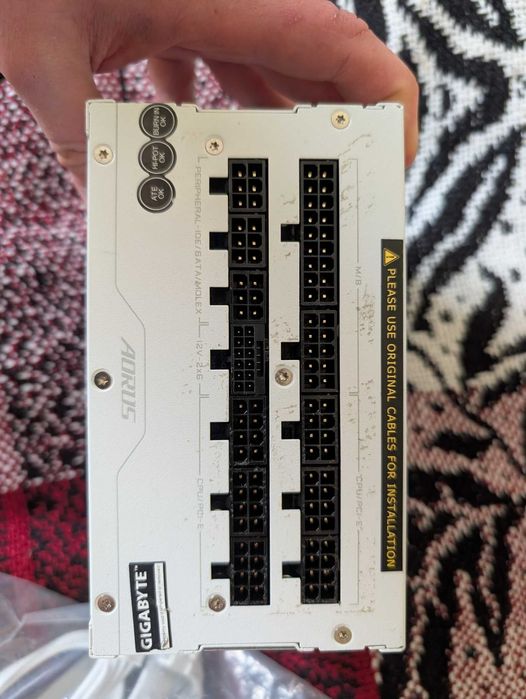 Zasilacz AORUS ELITE P1000W 80+ Platinum Modular PCIe 5.0 (Rev. 1.0)