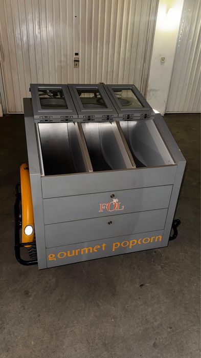 Bicicleta Comercial com Cilindros Expositores