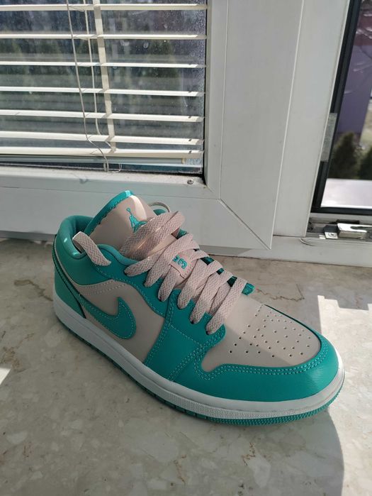 Nike Jordan 1 Low