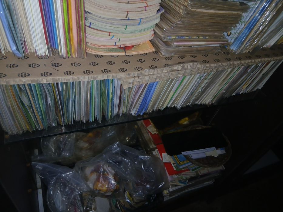 Lote 1300 postal Nao circulado novos por 250 €