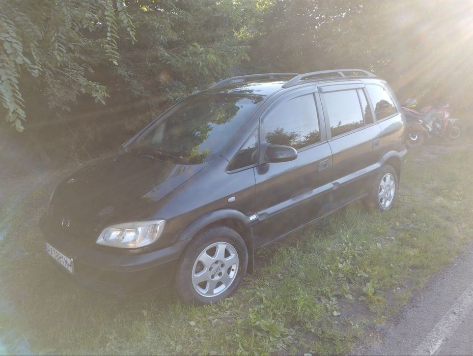 Продам Opel Zafira A diesel